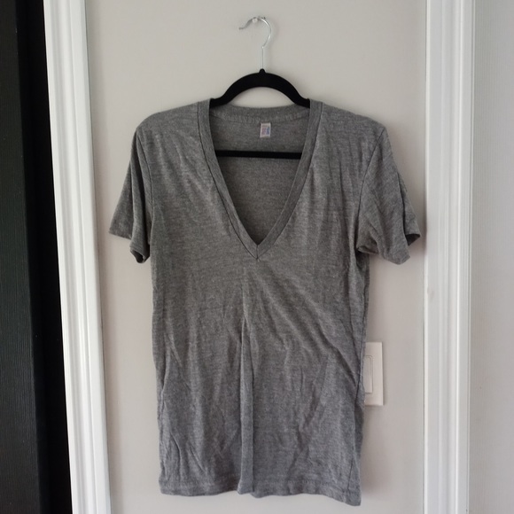 American Apparel | V Neck - Picture 3 of 3